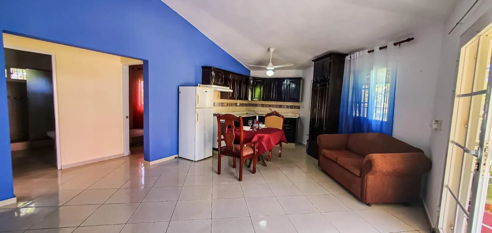 Yoyo Dolfin Residencia Villa Sosua 0*,