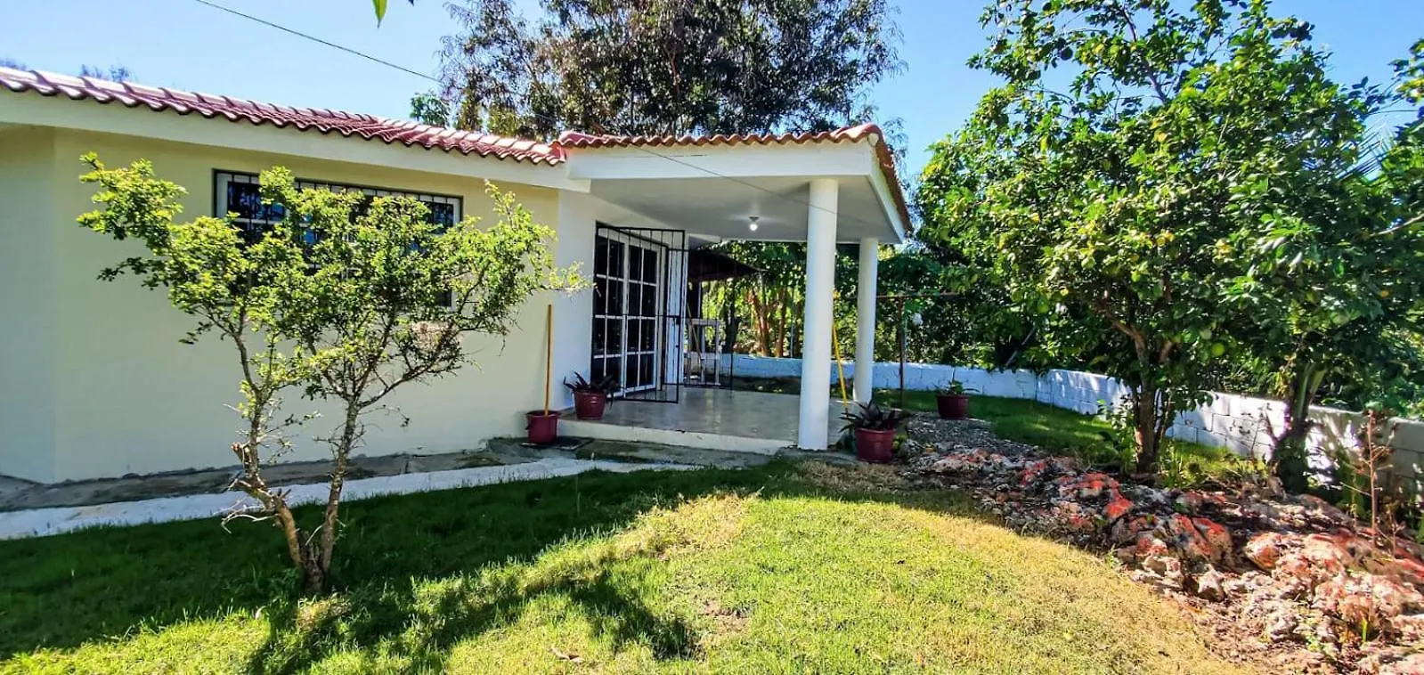 Yoyo Dolfin Residencia Villa Sosua